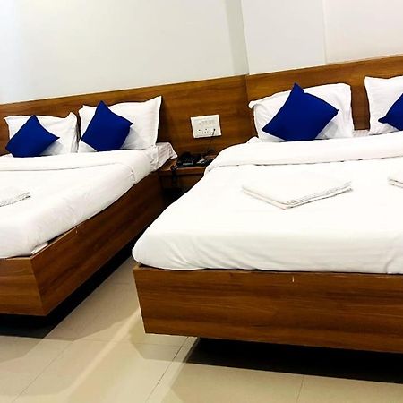 Hotel Sai Smruti Shirdi Luaran gambar