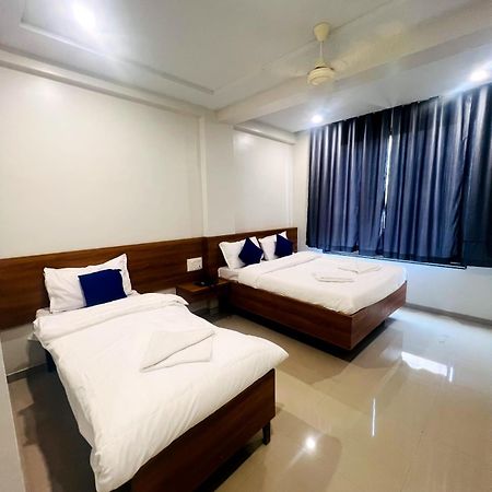 Hotel Sai Smruti Shirdi Luaran gambar