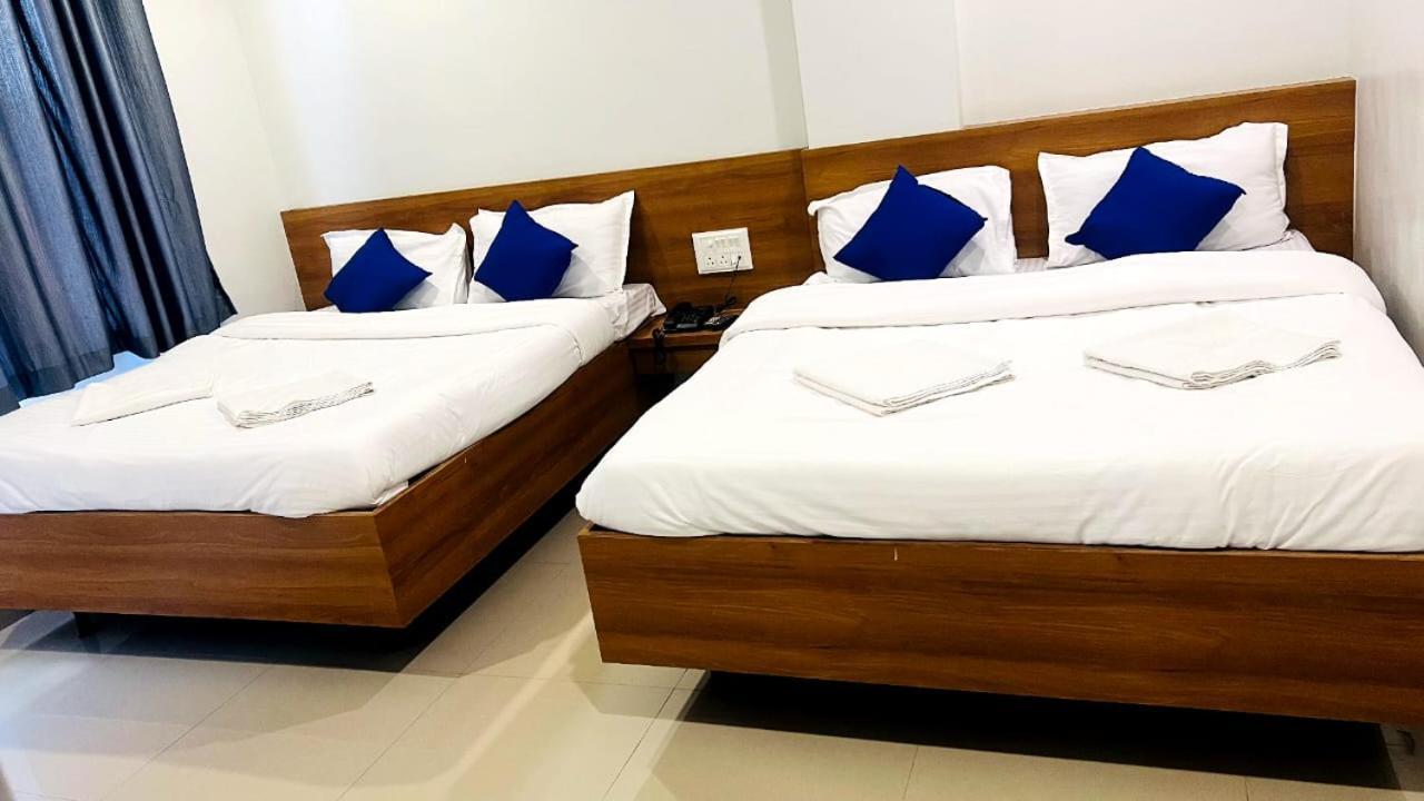 Hotel Sai Smruti Shirdi Bilik gambar